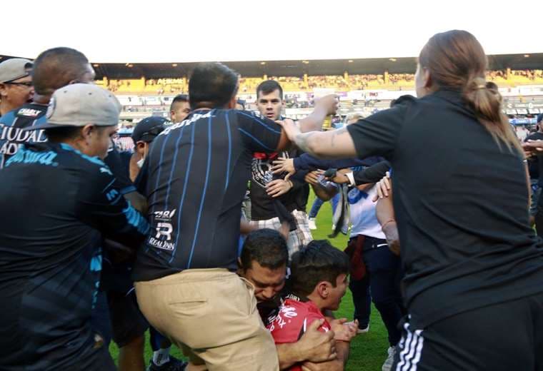 Violencia Querétaro-Atlas. AFP