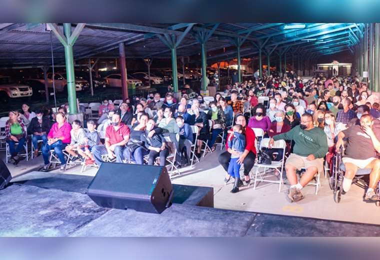 Agradecimiento por las fotos a Edson photography