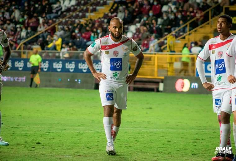 Pablo Arboine, defensor.