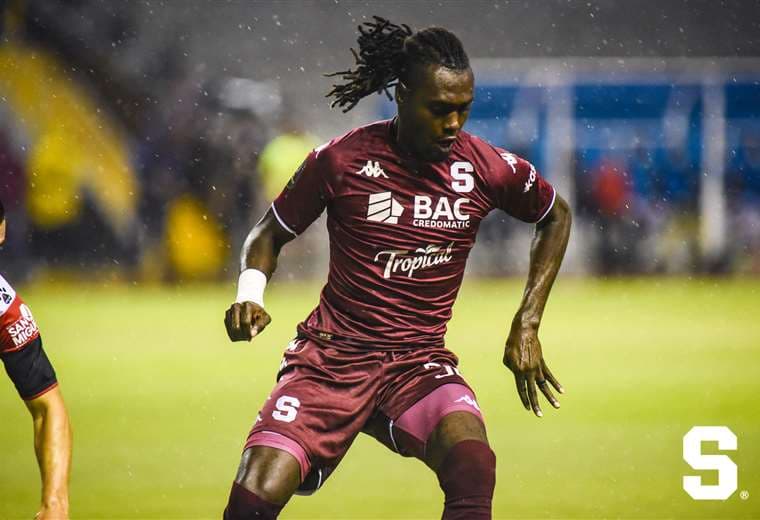 Aubrey David, jugador de Saprissa.