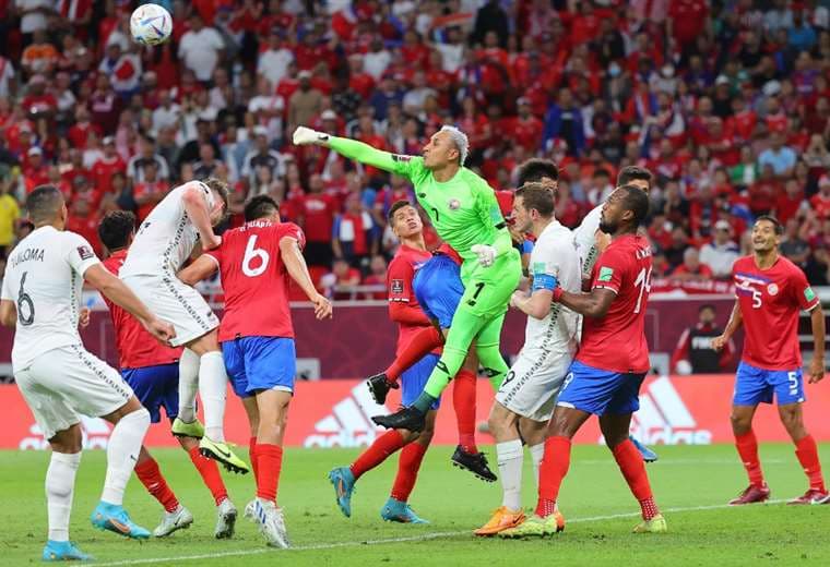 Keylor Navas durante el repechaje.