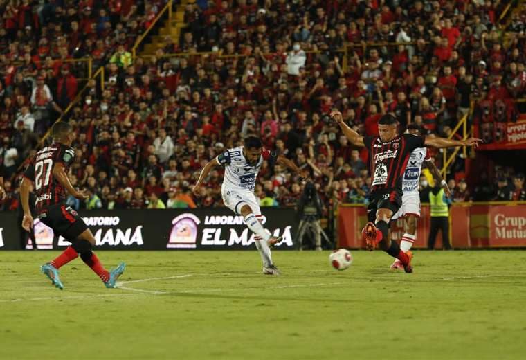 Final Alajuelense - Cartaginés.