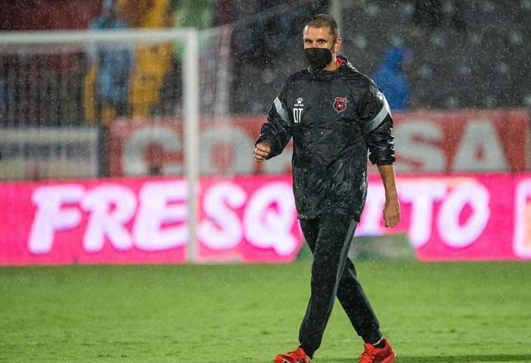 Albert Rudé, técnico de Alajuelense.