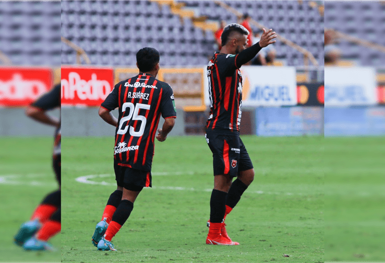 Alex López, Alajuelense.