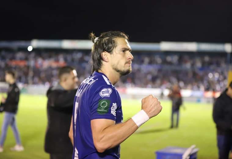 Celebración en el Fello Meza en el agónico gol de Cartaginés. Foto: José Fernando Araya