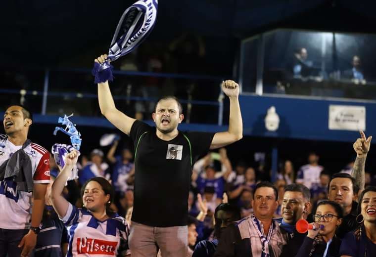 Celebración en el Fello Meza en el agónico gol de Cartaginés. Foto: José Fernando Araya