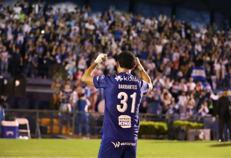 Celebración en el Fello Meza en el agónico gol de Cartaginés. Foto: José Fernando Araya