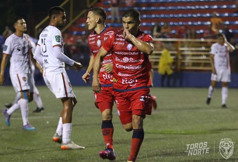 San Carlos vs. Puntarenas.