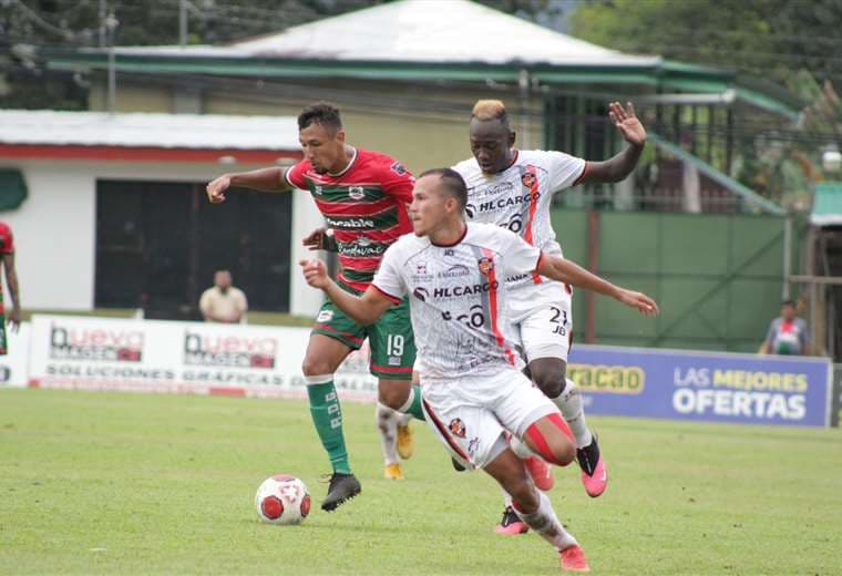 Guanacasteca vs. Puntarenas.