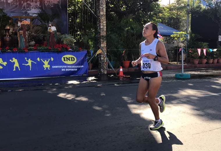 Jenny Méndez, oro en la maratón de Managua 2017. |CON