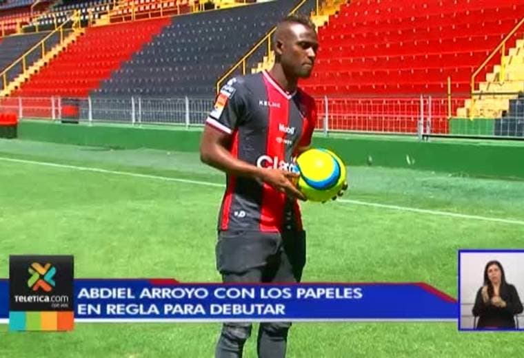 Abdiel Arroyo ya tiene los papeles en regla para debutar con Alajuelense