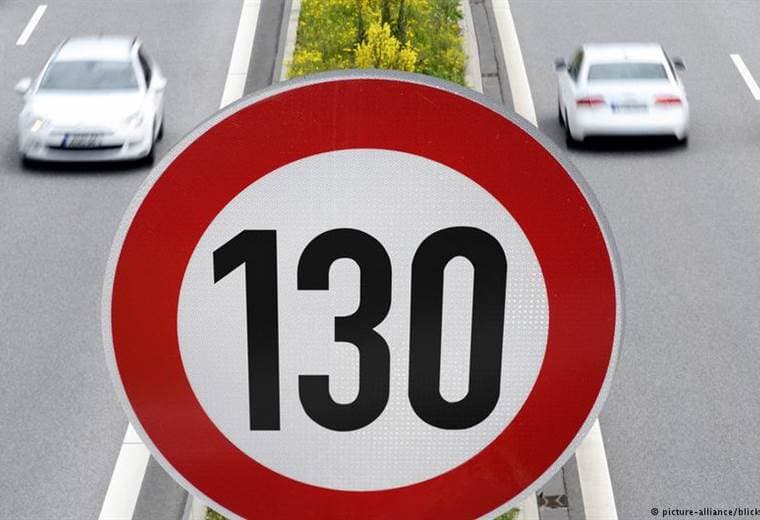 ¿Por qué no hay límite de velocidad en las autopistas alemanas?