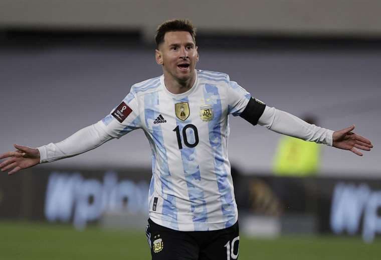 Argentina golea a Emiratos Árabes Unidos en último ensayo previo al Mundial
