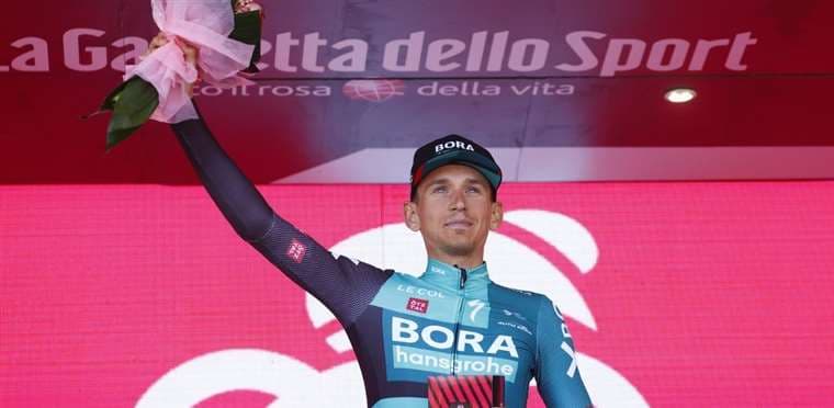 El alemán Kämna gana la 4ª etapa del Giro, Juan Pedro López nuevo líder