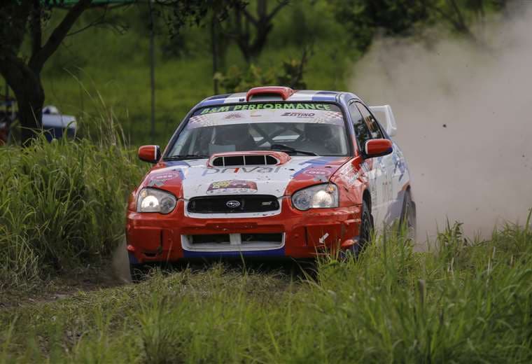 Campeonato nacional de Rally. Armando Calderón