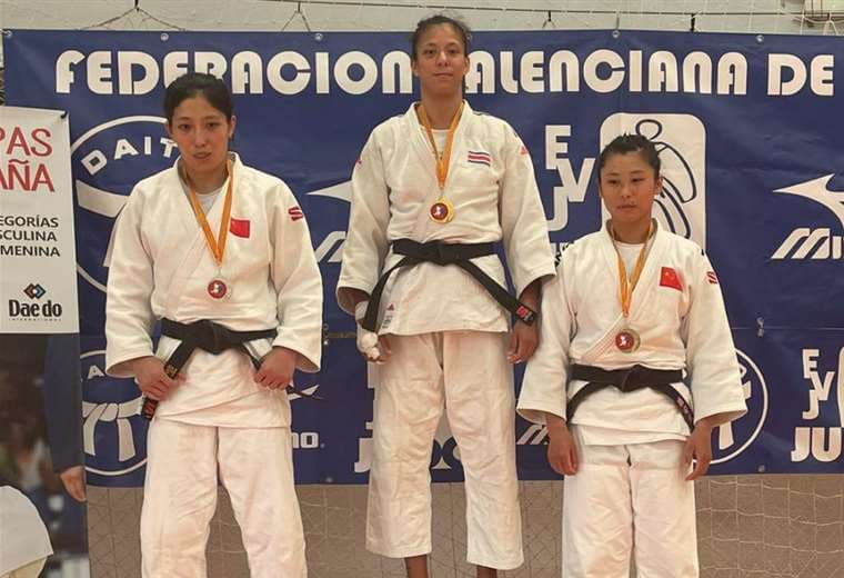 Judoca Diana Brenes logra oro en España.