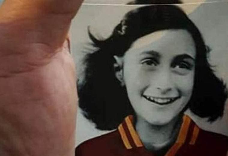 Tormenta en el fútbol italiano por uso provocador de imágenes de Ana Frank
