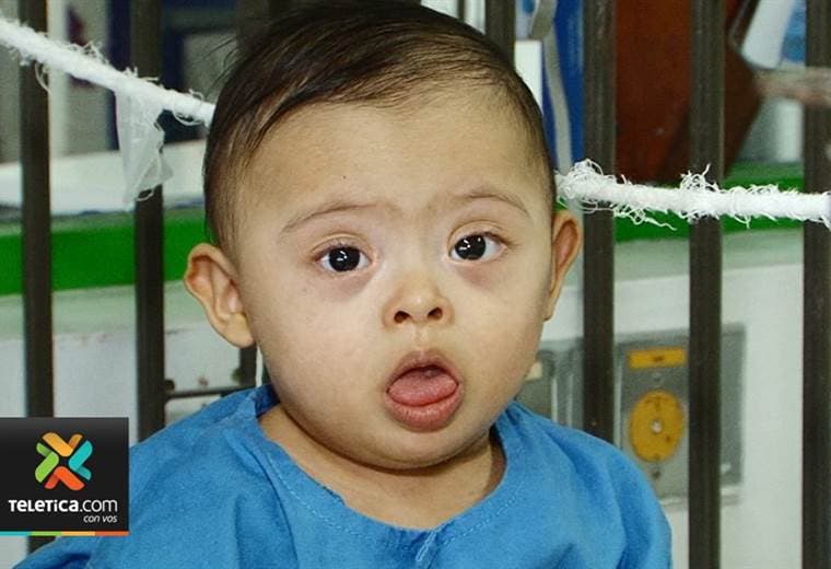 Hospital de Cartago es el hogar de niño con síndrome de Down que acaba de cumplir un año