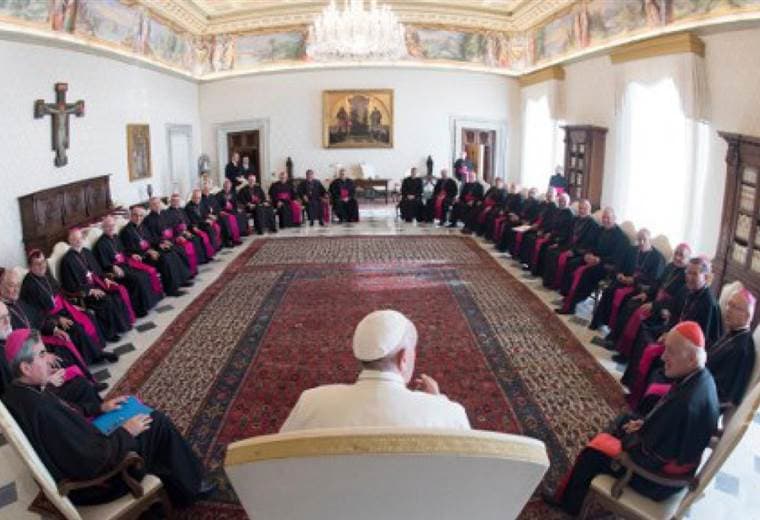 Santa Sede abre investigación por abusos sexuales. 