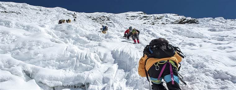 Otros tres muertos en el Everest, ocho en lo que va de temporada