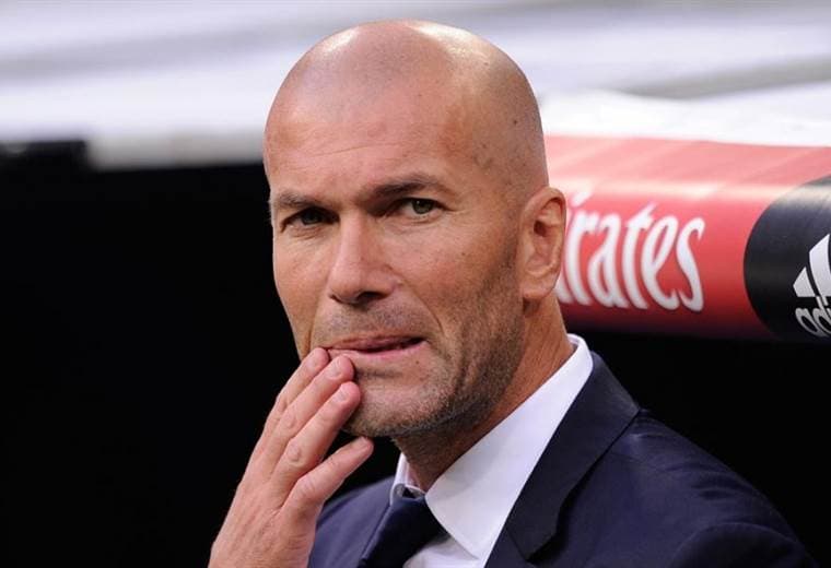 "No voy a dimitir para nada", afirma Zinedine Zidane