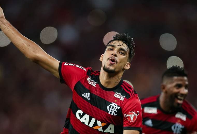 Brasileño Paquetá llegó a un acuerdo para fichar por el AC Milan