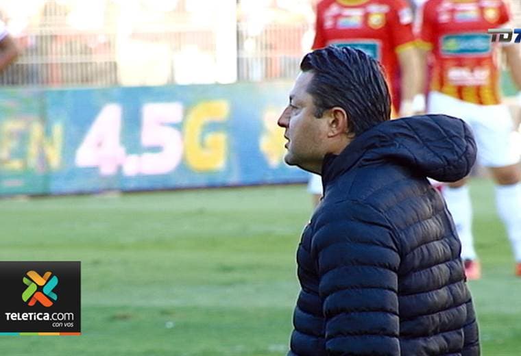 Jafet Soto fue sancionado con nueve partidos de suspensión tras expulsión en la final Apertura 2018