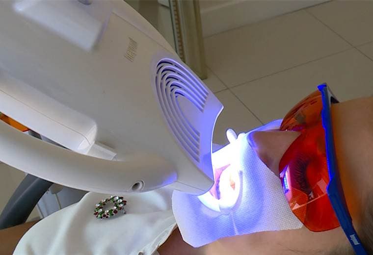 Conozca las nuevas técnicas dentales sin dolor para lucir unos dientes perfectos 