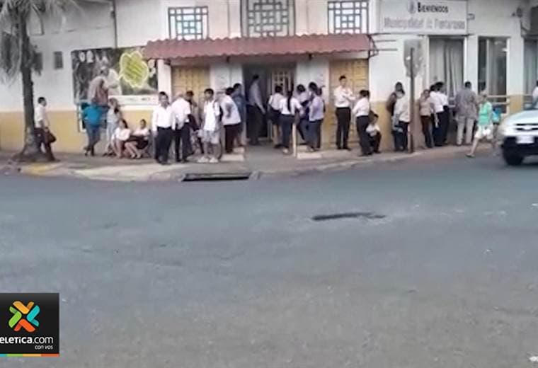 Allanaron municipalidad de Puntarenas por posibles delitos de incumplimiento de deberes y peculado