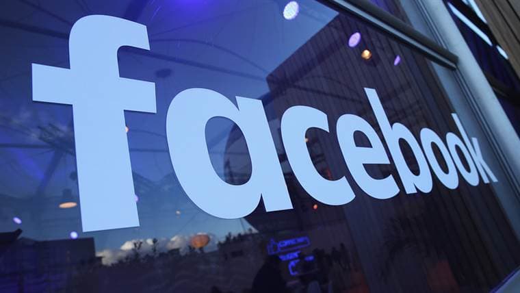 Facebook e Instagram reportaron caída mundial de sus servicios