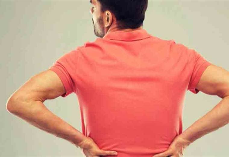 Sepa cuando su dolor de espalda podría convertirse en reumatismo