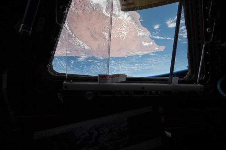 Cápsula Dragon llegó a la Estación Espacial Internacional con el satélite costarricense
