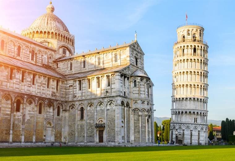 ¿Por qué la torre de Pisa sigue en pie (inclinada) tras más de 600 años y cuatro fuertes terremotos?