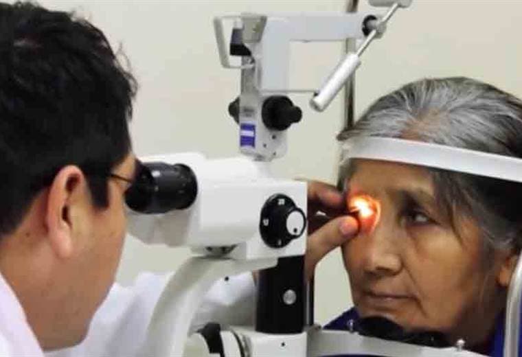 La vista borrosa y la visión doble pueden ser señal de diabetes