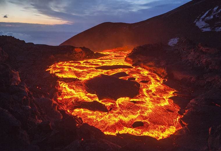 Erupción del Kilauea en Hawái: ¿por qué es tan complicado detener la lava de un volcán?