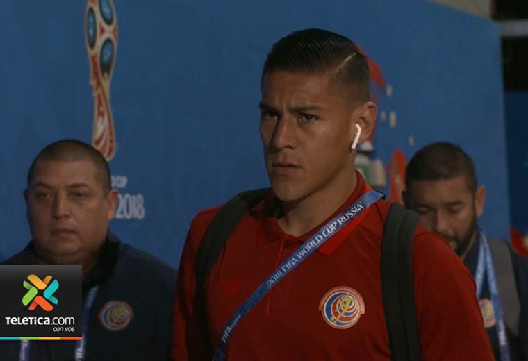 Óscar Duarte ya está en el país para unirse a la Selección Nacional