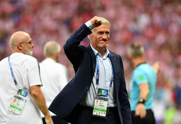 Didier Deschamps elegido mejor entrenador del año en premios FIFA