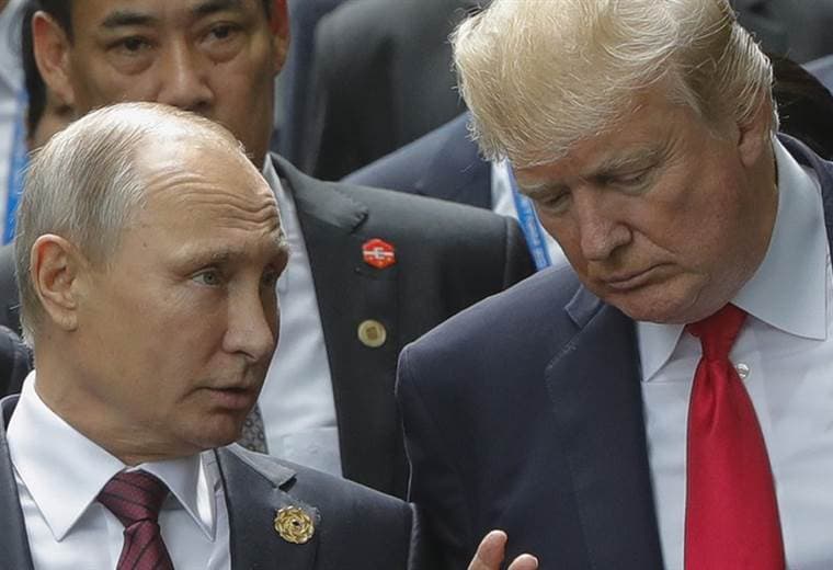 Trump niega noticia sobre una supuesta ocultación de sus conversaciones con Putin