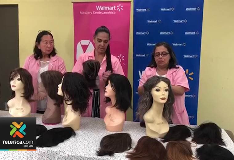 Fundeso recibe pelucas para mujeres que padecen cáncer