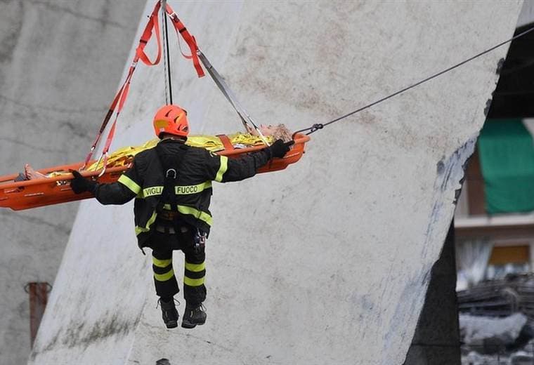 El impactante testimonio de un sobreviviente del derrumbe del puente en Génova