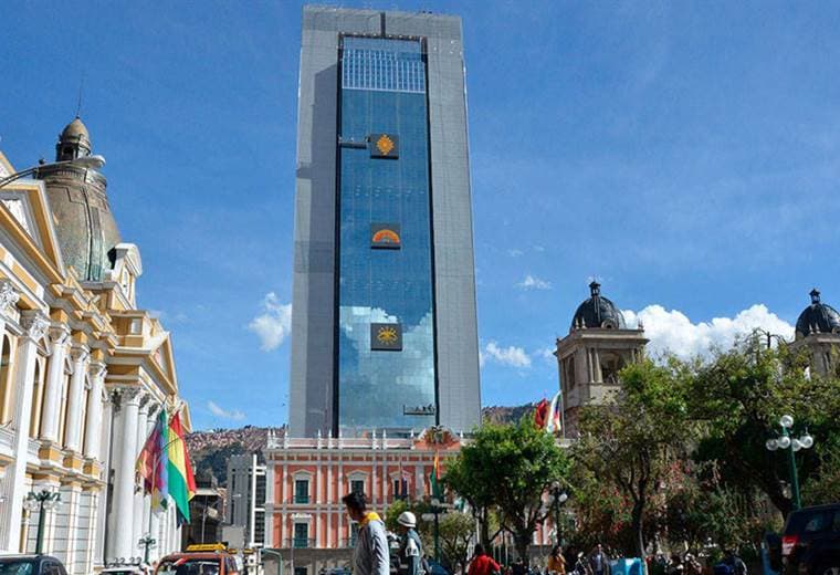 Cómo es la imponente y polémica nueva sede del Gobierno de Bolivia construida por Evo Morales