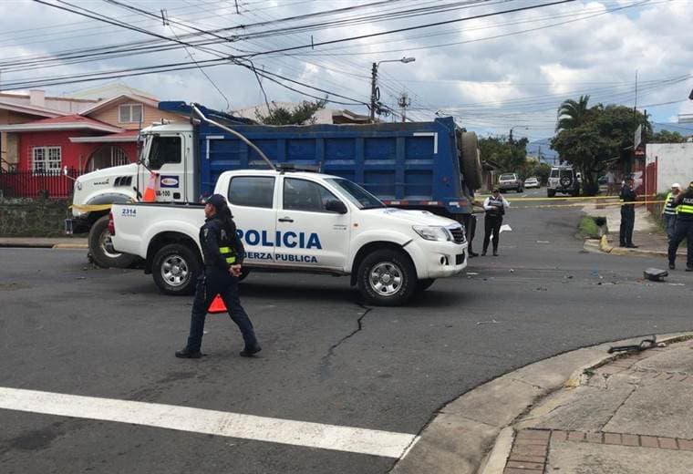 Choque de moto contra camión dejó una persona fallecida en Heredia