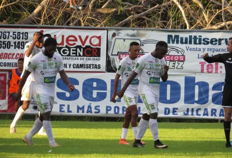 Limón FC sorprende a Jicaral en casa y ve cortadas sus aspiraciones de clasificar