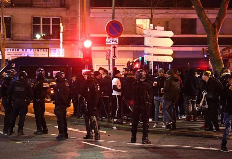 Incidentes cerca del estadio antes del París SG-Galatasaray