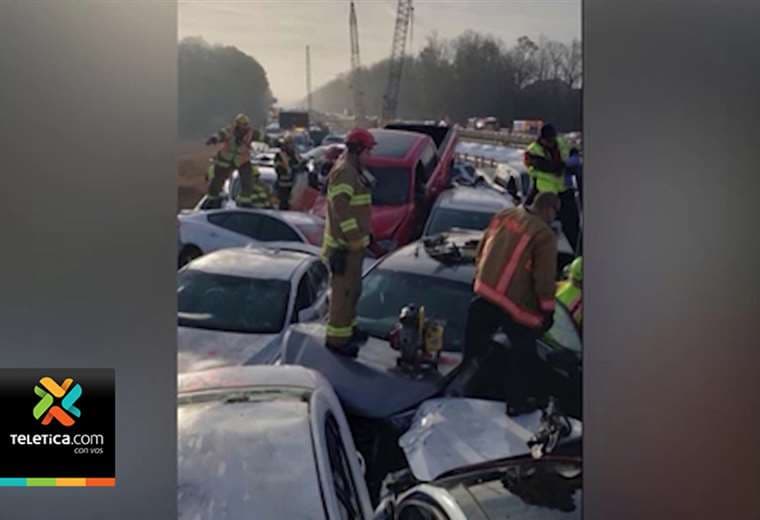 Choque de 69 autos dejó más de 50 heridos en una autopista en Virginia, EE.UU.
