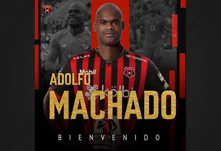 Alajuelense confirma la llegada de Adolfo Machado