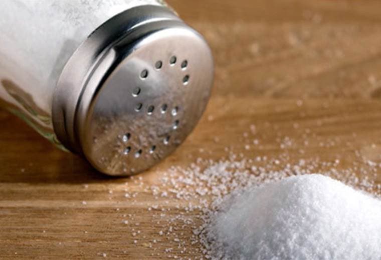 Consumo excesivo de sal es factor de riesgo común en principales causas de muerte en Costa Rica
