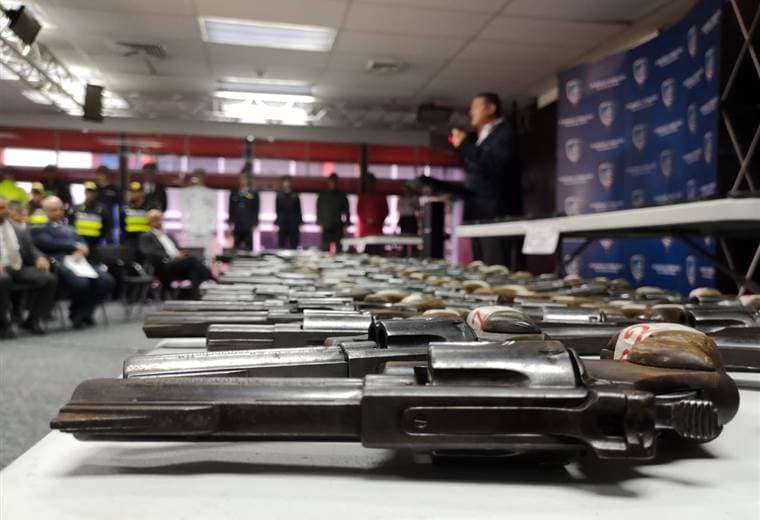53% de las armas vinculadas a delitos en Costa Rica están debidamente registradas