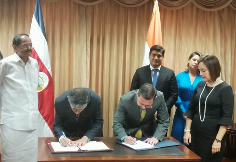 Costa Rica e India firman acuerdos para potenciar la cooperación entre ambas naciones