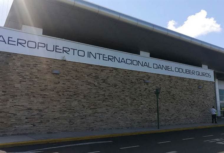 Aeropuerto Internacional Daniel Oduber fue reabierto tras tres horas de cierre